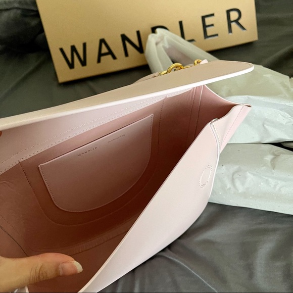 Wandler Hortensia (Medium) - Picture 8 of 8